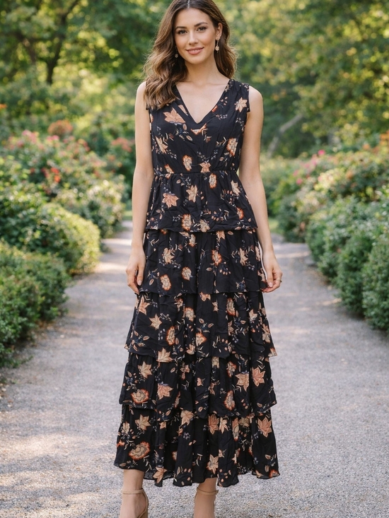 Wishlist Apparel Dresses & Skirts - Sleeveless Black Floral Tiered Maxi Dress. NWOT . sizes S & M